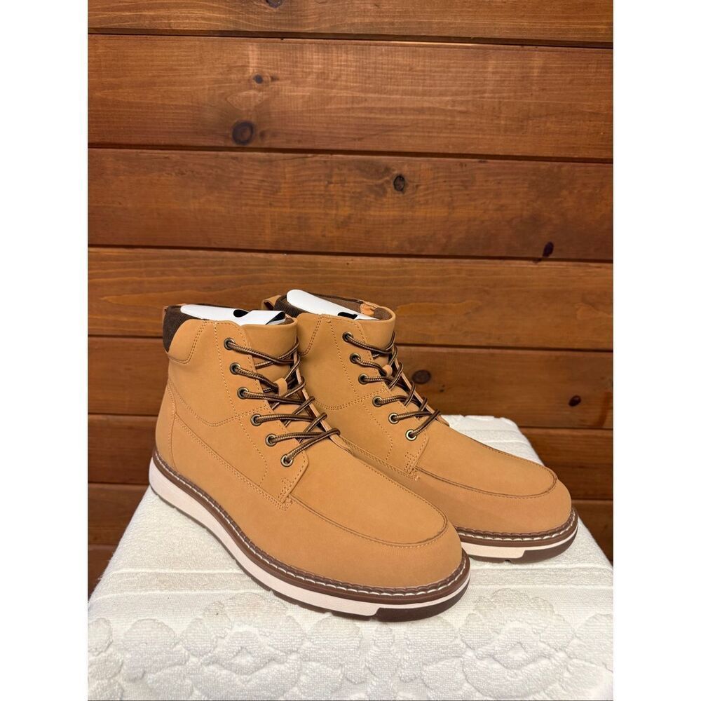 CLUB ROOM Felix Wheat Faux Suede Sz 10.5 NIB